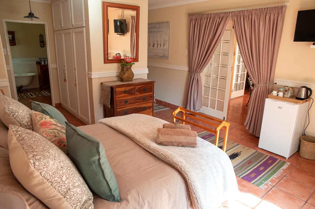 Roses And Pebbles B & B Guest House Klerksdorp Εξωτερικό φωτογραφία