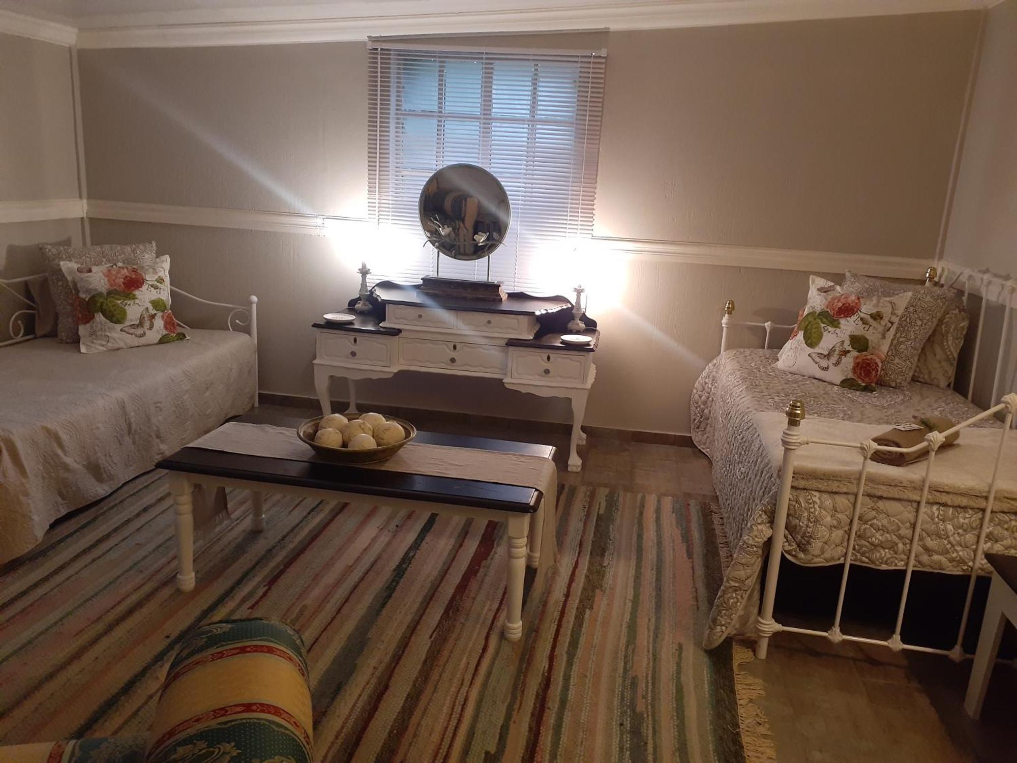 Roses And Pebbles B & B Guest House Klerksdorp Εξωτερικό φωτογραφία